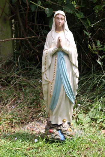 Statue de Notre Dame de Lourdes